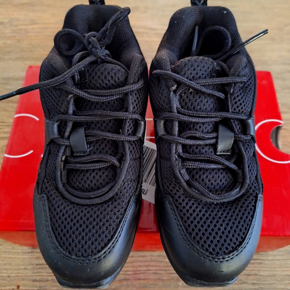 ***GIRLS HIP HOP DANCE SHOES SZ 1